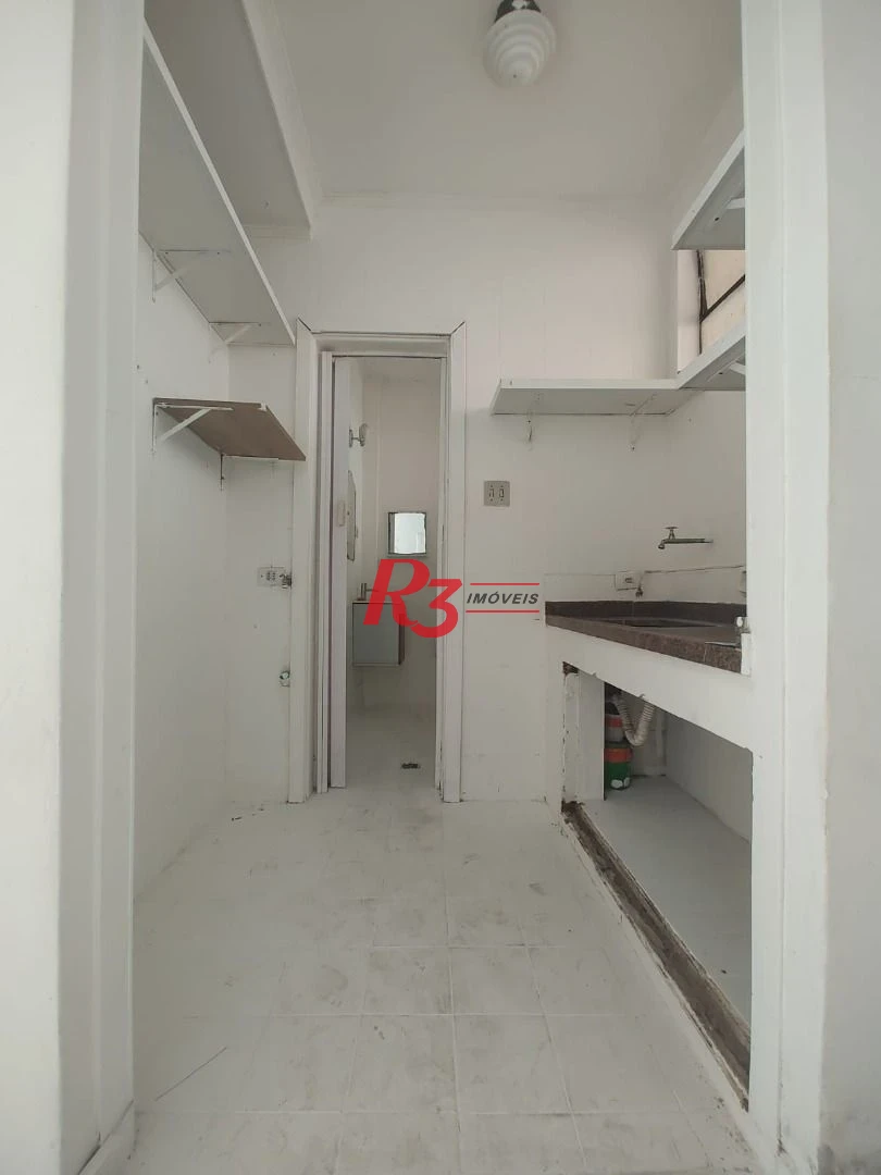 Kitnet com 1 dormitório à venda, 44 m² por R$ 330.000,00 - Boqueirão - Santos/SP
