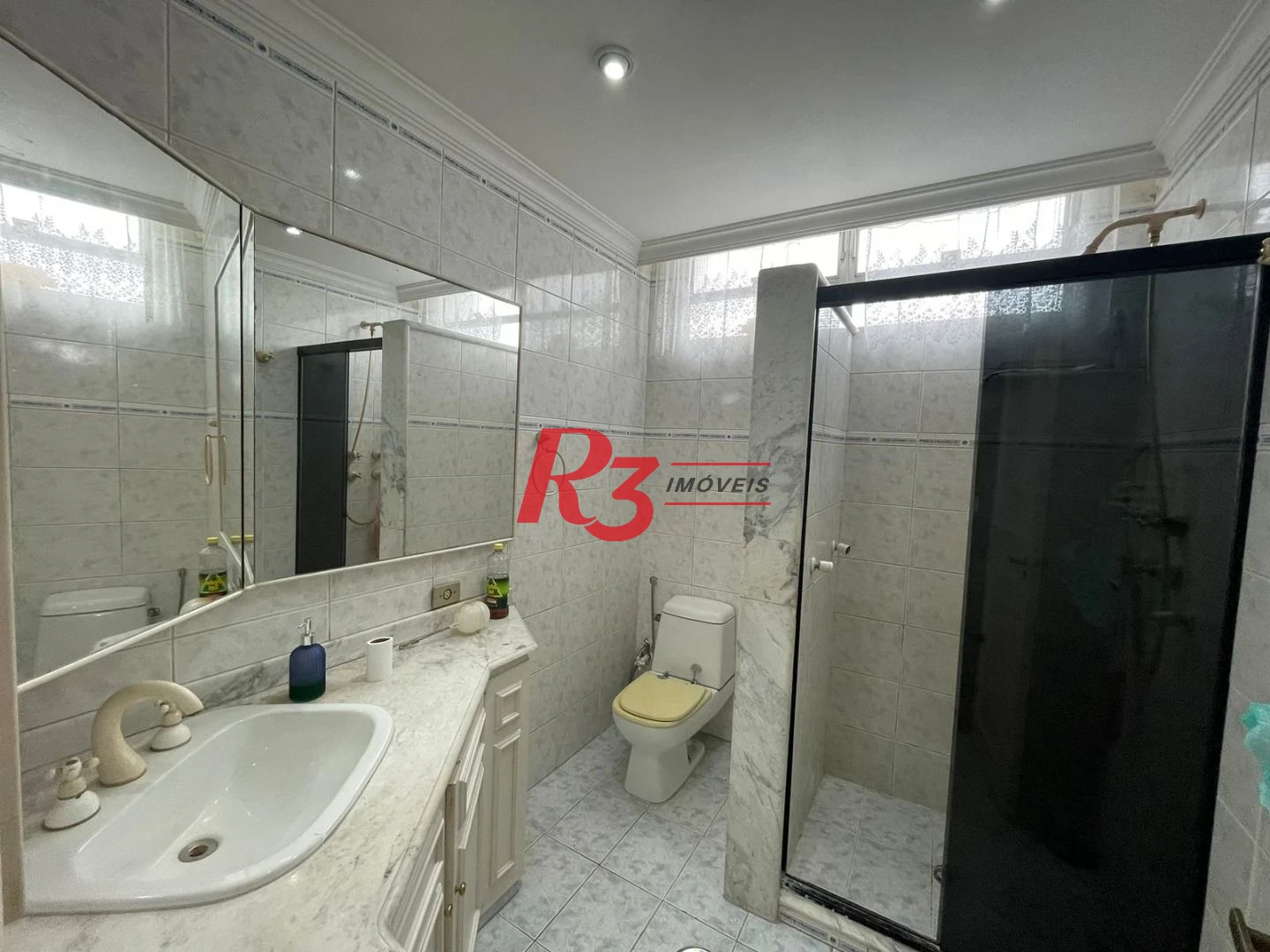 Apartamento com 4 dormitórios à venda, 235 m² por R$ 1.250.000,00 - Ilha Porchat - São Vicente/SP
