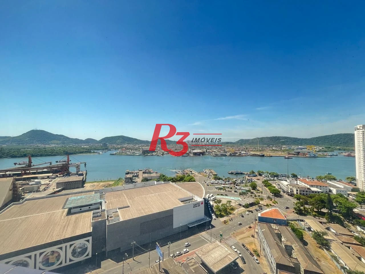 Sala à venda, 88 m² por R$ 920.000,00 - Ponta da Praia - Santos/SP