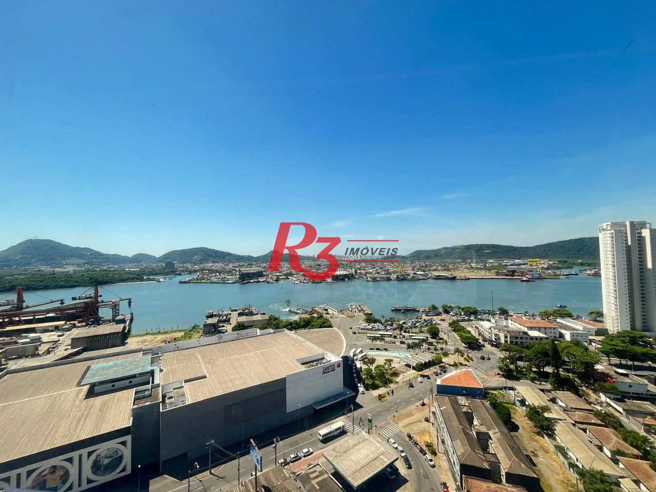 Sala à venda, 88 m² por R$ 920.000,00 - Ponta da Praia - Santos/SP