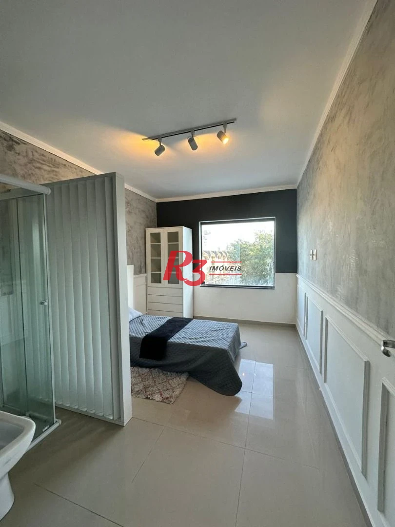 Casa com 3 dormitórios à venda, 160 m² por R$ 1.100.000,00 - Marapé - Santos/SP