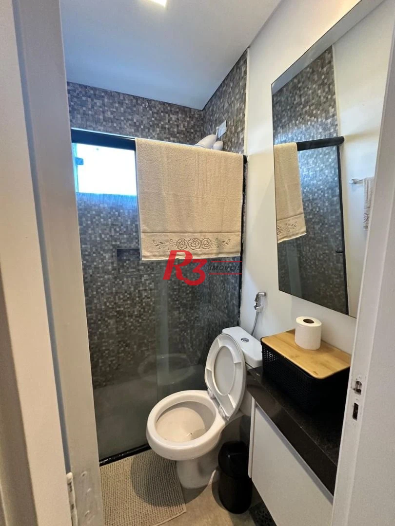 Casa com 3 dormitórios à venda, 160 m² por R$ 1.100.000,00 - Marapé - Santos/SP