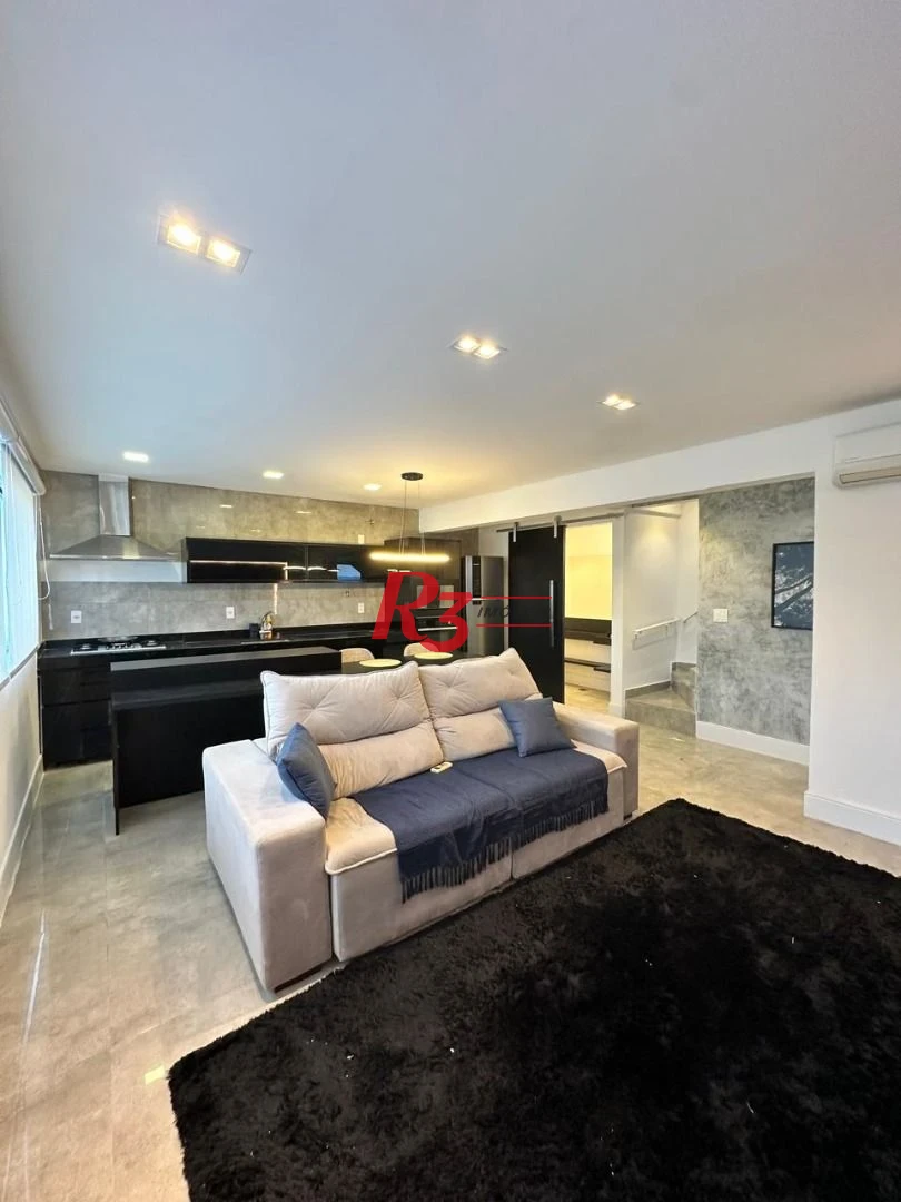 Casa com 3 dormitórios à venda, 160 m² por R$ 1.100.000,00 - Marapé - Santos/SP