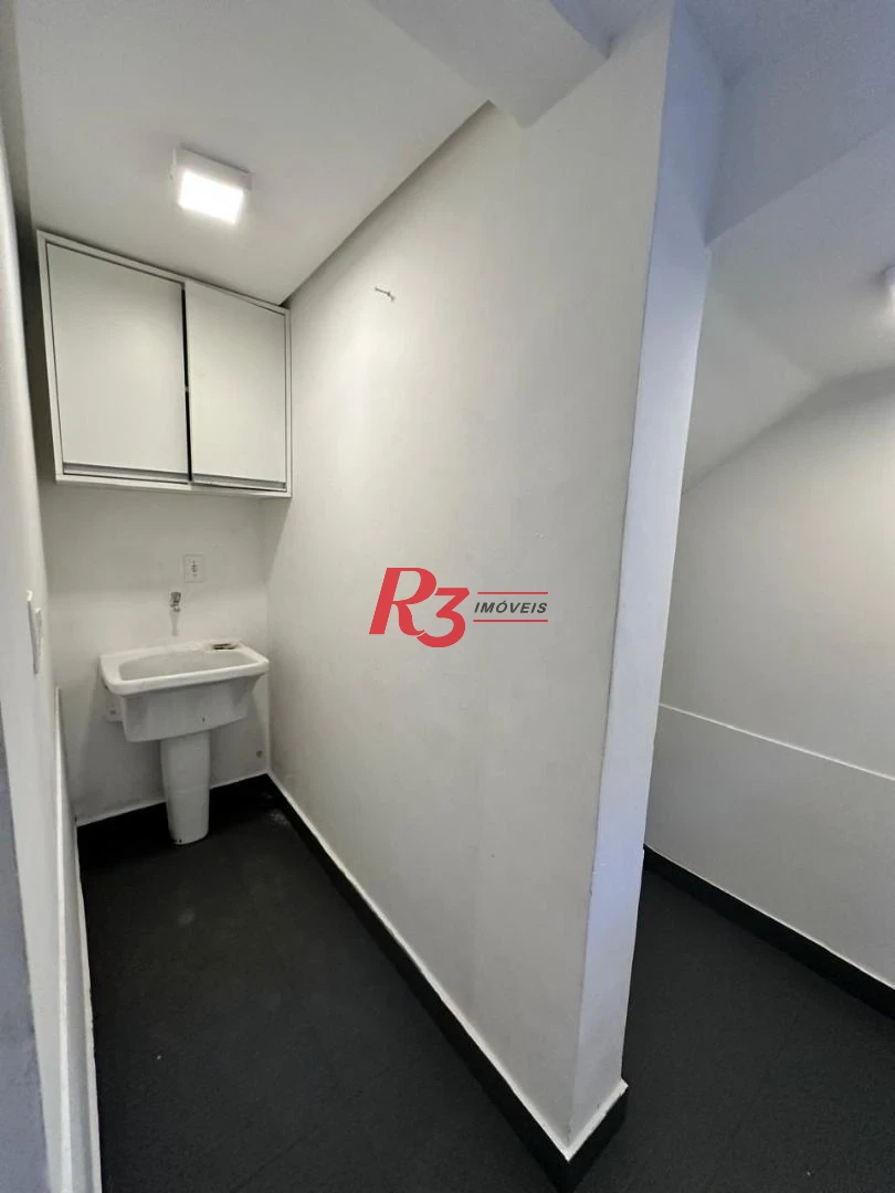 Casa com 3 dormitórios à venda, 160 m² por R$ 1.100.000,00 - Marapé - Santos/SP