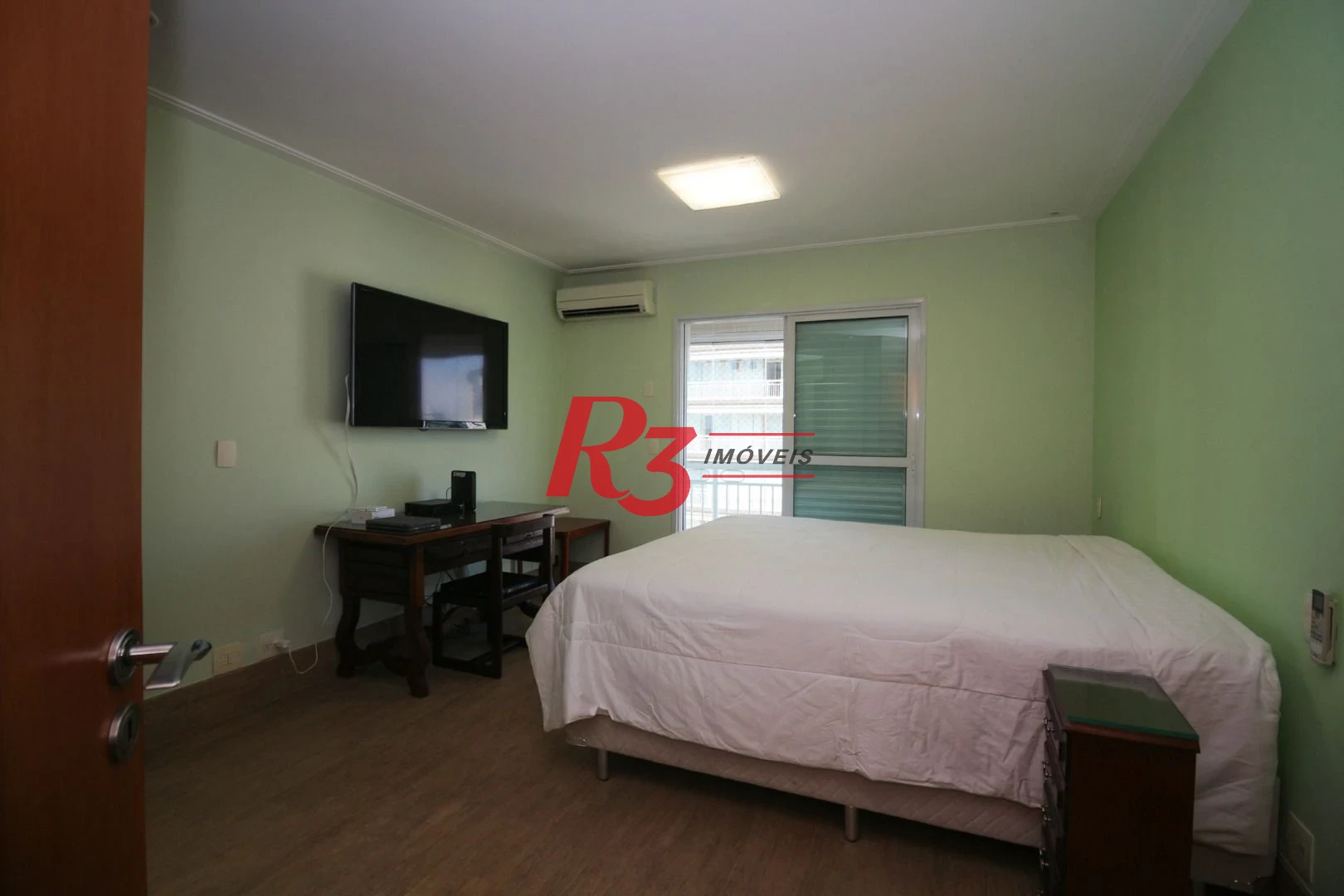 Apartamento com 3 dormitórios à venda, 199 m² por R$ 2.800.000,00 - Ponta da Praia - Santos/SP