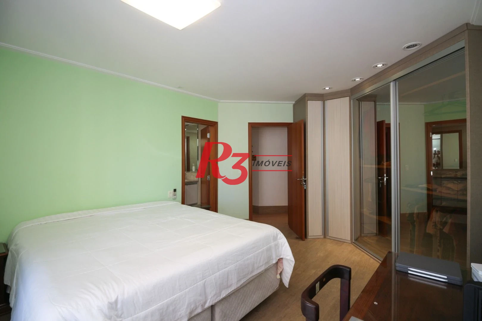 Apartamento com 3 dormitórios à venda, 199 m² por R$ 2.800.000,00 - Ponta da Praia - Santos/SP