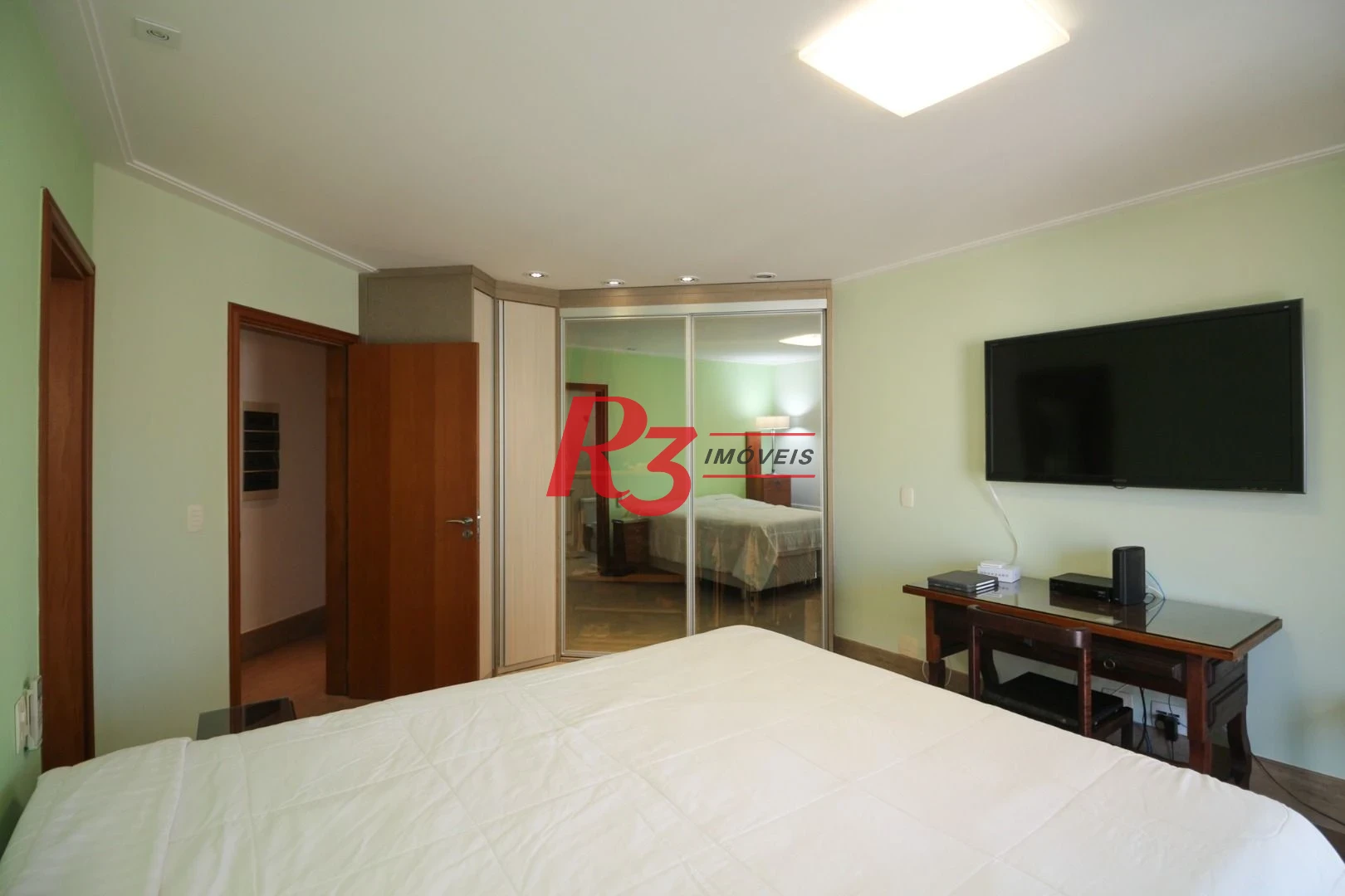 Apartamento com 3 dormitórios à venda, 199 m² por R$ 2.800.000,00 - Ponta da Praia - Santos/SP