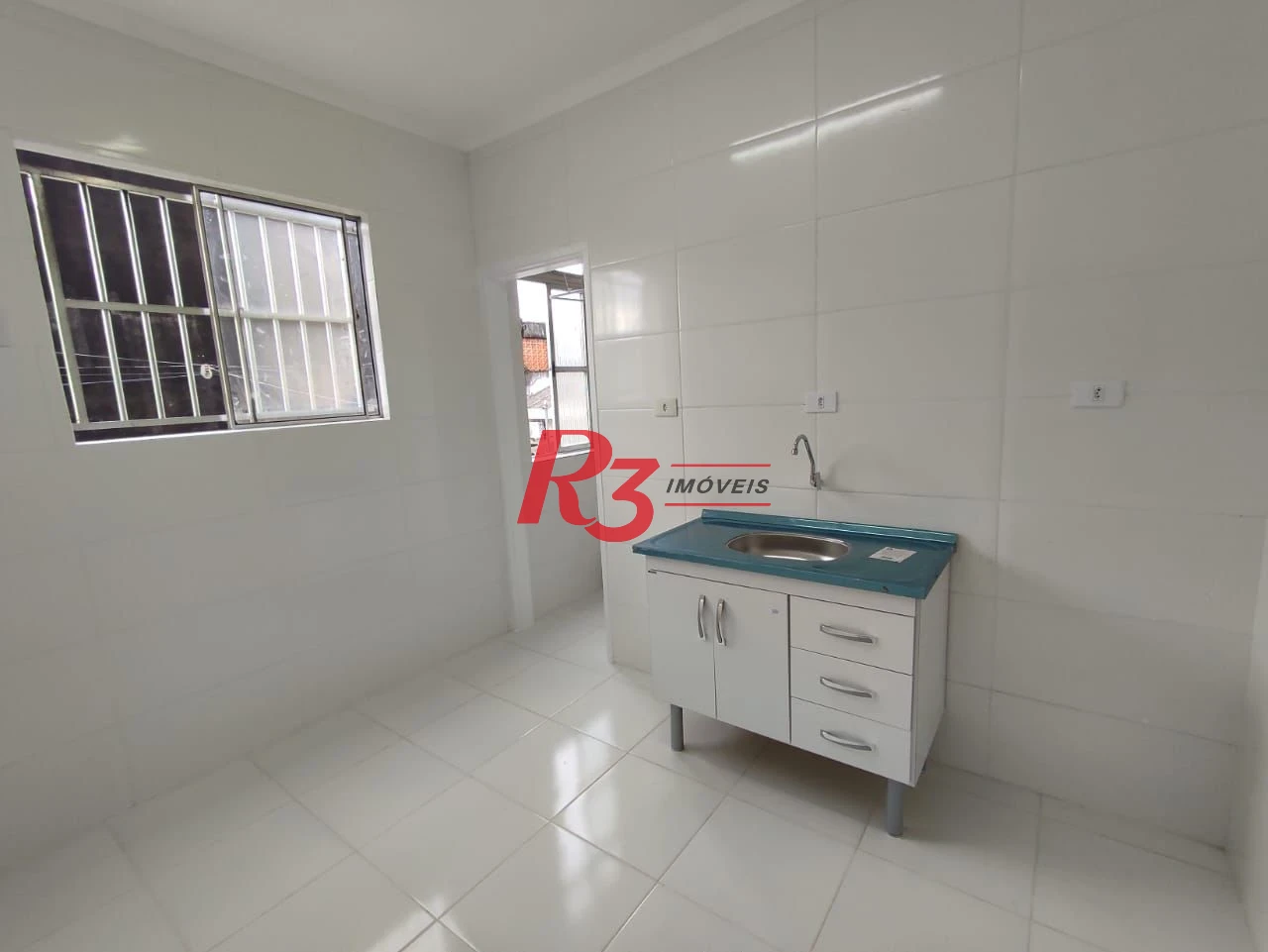 Apartamento com 2 dormitórios à venda, 49 m² por R$ 250.000,00 - Catiapoã - São Vicente/SP