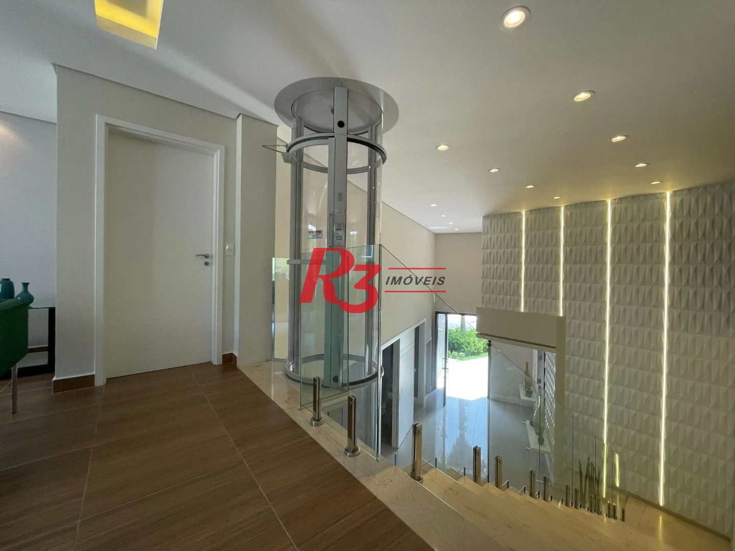 Casa com 6 dormitórios à venda, 841 m² por R$ 13.900.000,00 - Acapulco - Guarujá/SP
