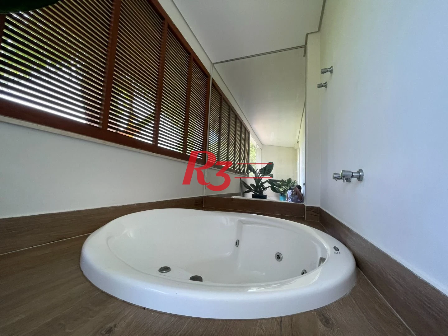 Casa com 6 dormitórios à venda, 841 m² por R$ 13.900.000,00 - Acapulco - Guarujá/SP