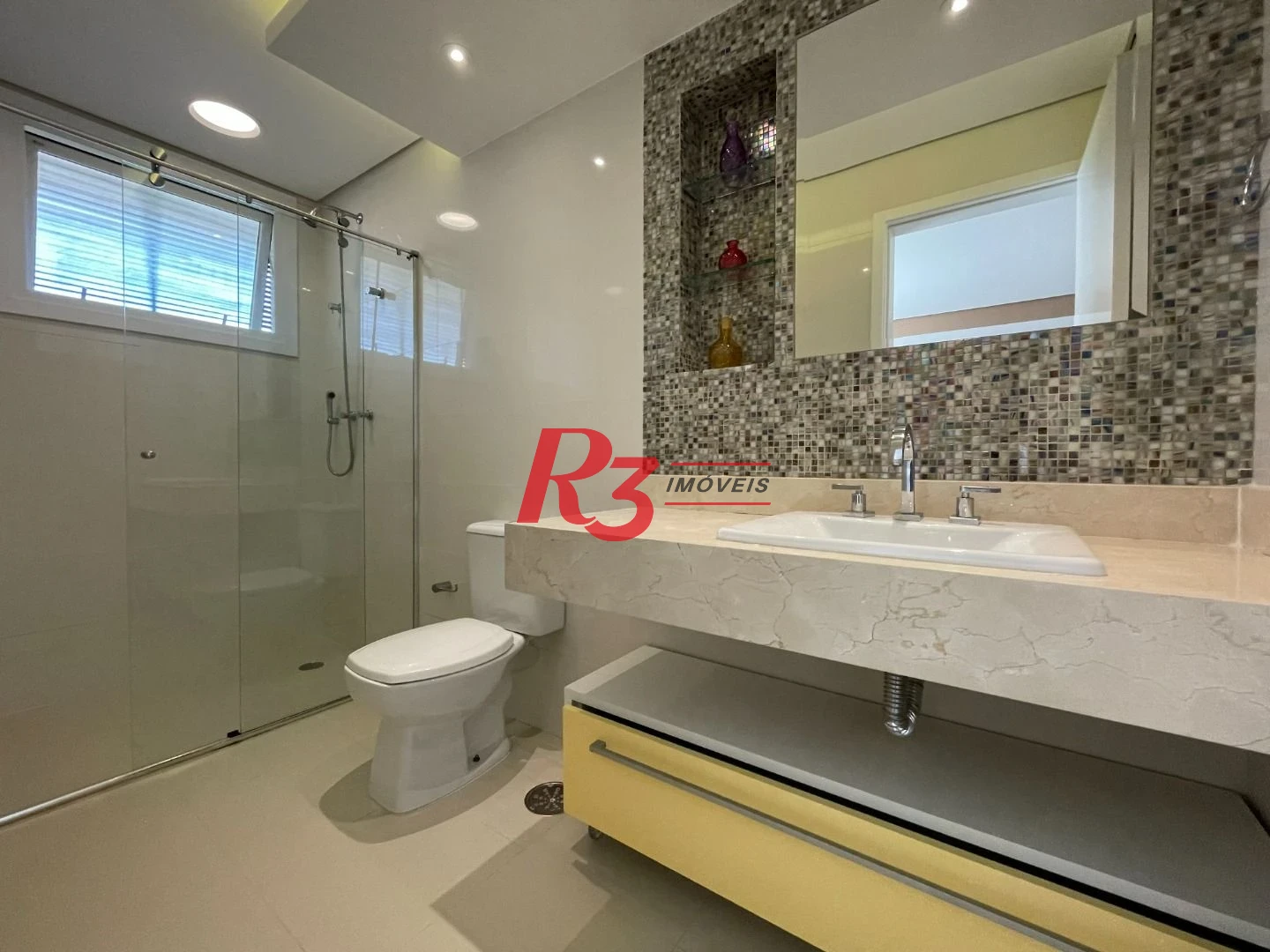 Casa com 6 dormitórios à venda, 841 m² por R$ 13.900.000,00 - Acapulco - Guarujá/SP
