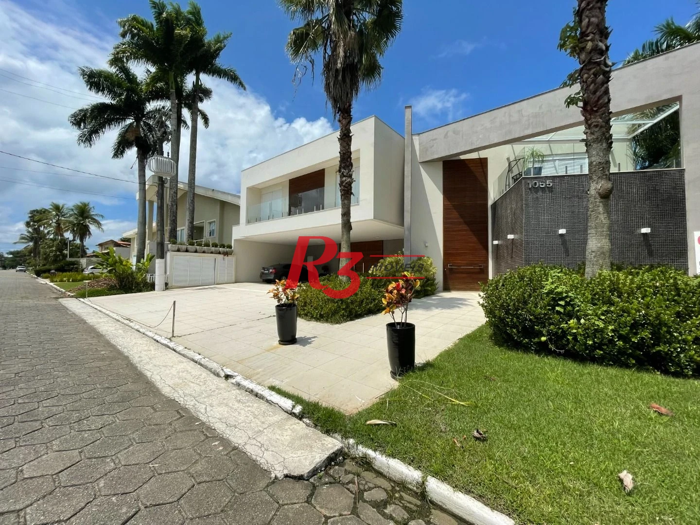 Casa com 6 dormitórios à venda, 841 m² por R$ 13.900.000,00 - Acapulco - Guarujá/SP