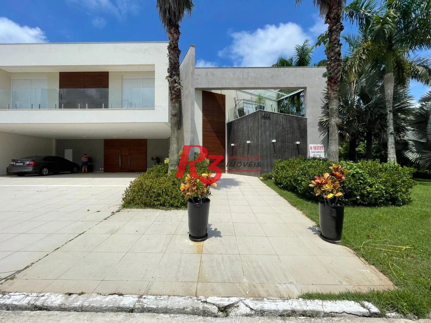 Casa com 6 dormitórios à venda, 841 m² por R$ 13.900.000,00 - Acapulco - Guarujá/SP