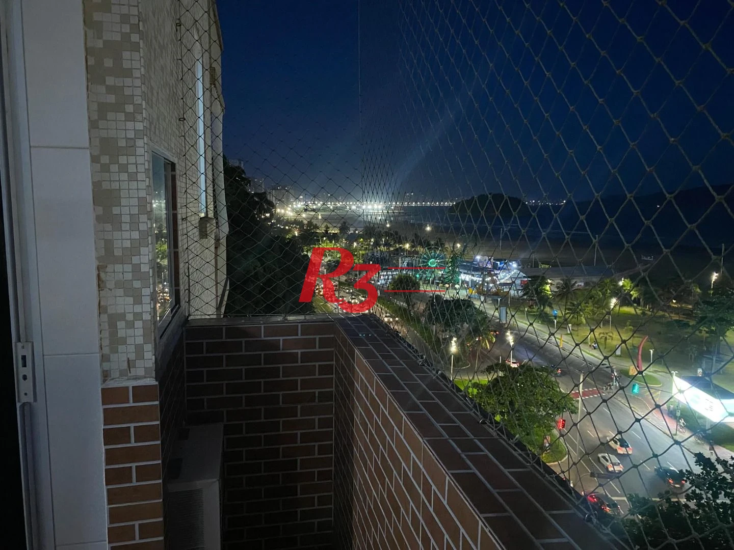 Kitnet com 1 dormitório, 31 m² - venda por R$ 320.000,00 ou aluguel por R$ 3.204,09/mês - Itararé - São Vicente/SP