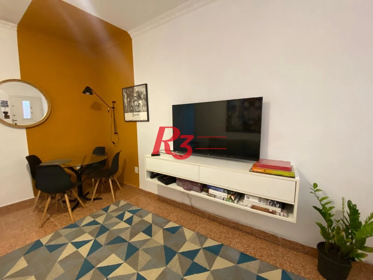Apartamento com 2 dormitórios à venda, 70 m² por R$ 386.900,00 - Campo Grande - Santos/SP