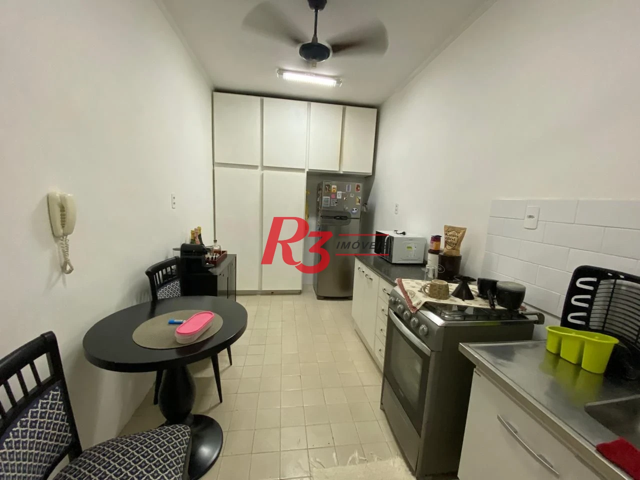 Apartamento com 2 dormitórios à venda, 70 m² por R$ 386.900,00 - Campo Grande - Santos/SP