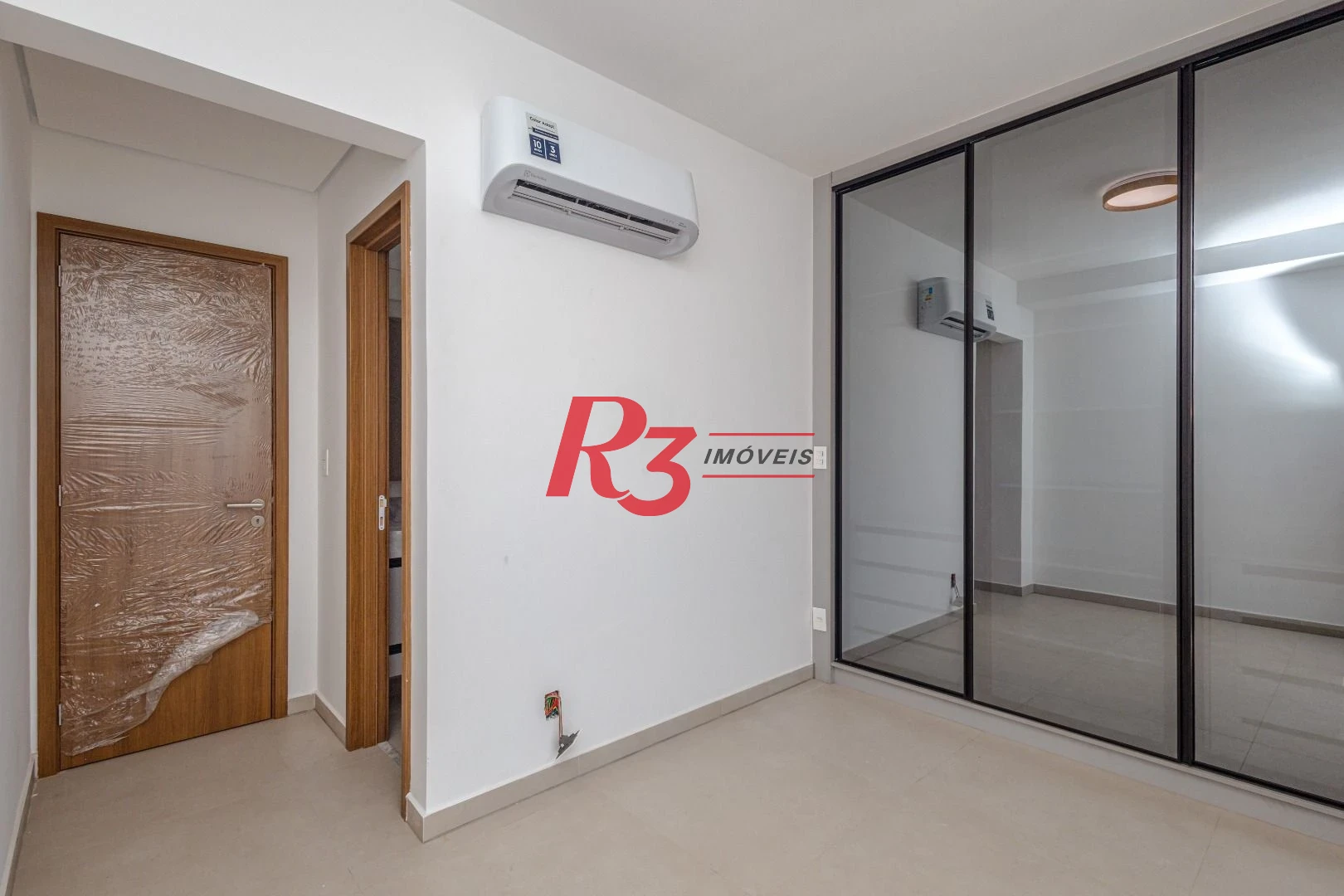Apartamento com 2 dormitórios à venda, 81 m² por R$ 1.290.000,00 - Boqueirão - Santos/SP