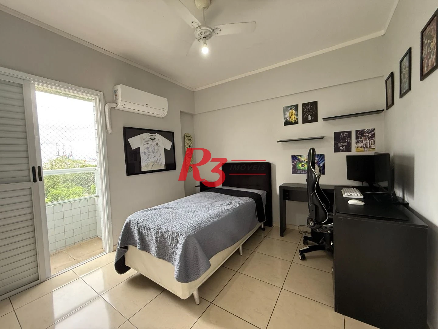 Apartamento com 3 dormitórios à venda, 70 m² por R$ 575.000,00 - Aparecida - Santos/SP