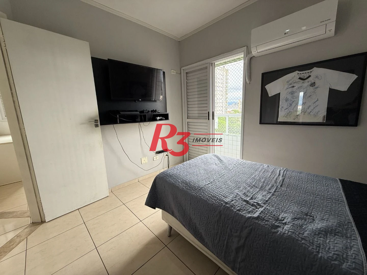 Apartamento com 3 dormitórios à venda, 70 m² por R$ 575.000,00 - Aparecida - Santos/SP