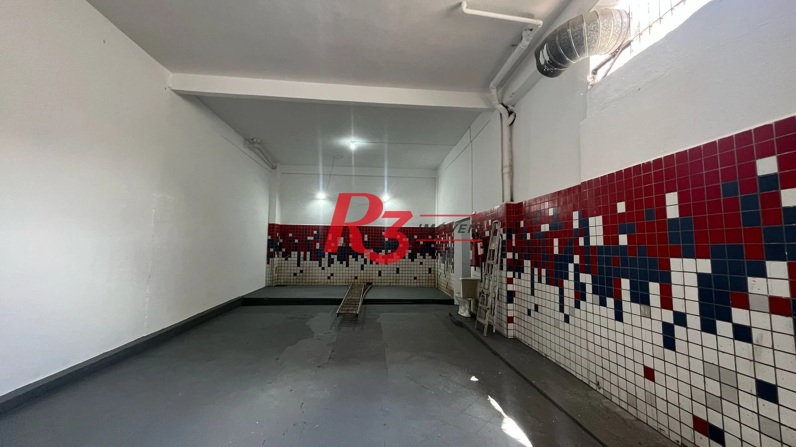 Loja para alugar, 143 m² por R$ 12.000,01/mês - Centro - Santos/SP