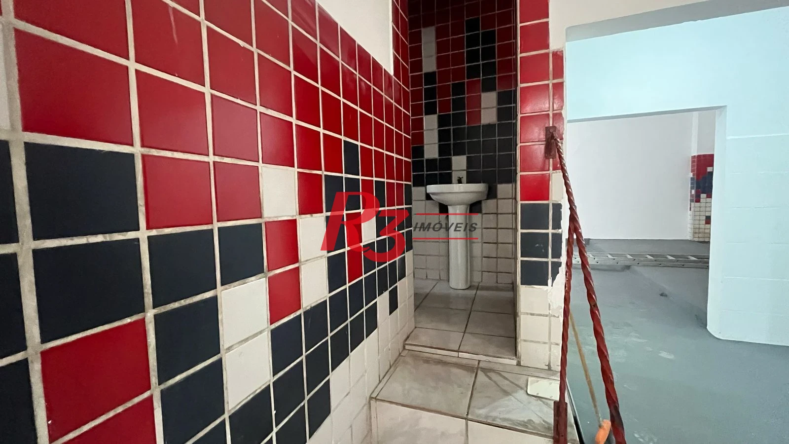 Loja para alugar, 143 m² por R$ 12.000,01/mês - Centro - Santos/SP