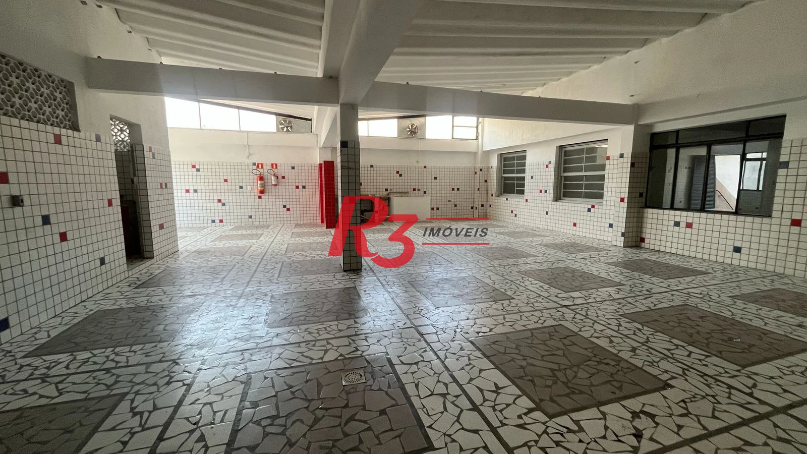 Loja para alugar, 143 m² por R$ 12.000,01/mês - Centro - Santos/SP