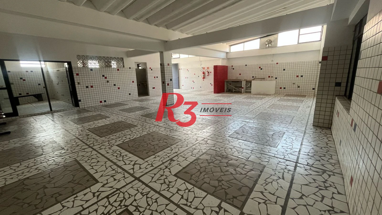 Loja para alugar, 143 m² por R$ 12.000,01/mês - Centro - Santos/SP