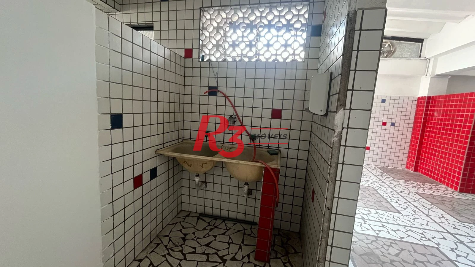Loja para alugar, 143 m² por R$ 12.000,01/mês - Centro - Santos/SP