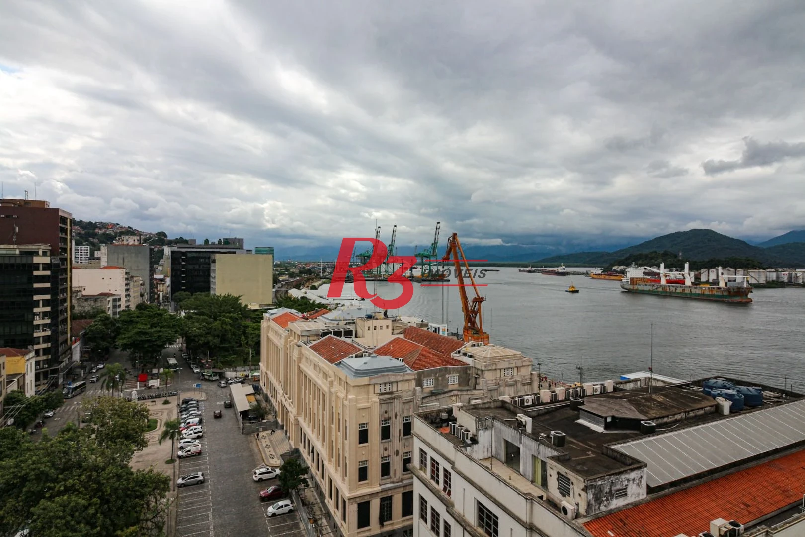 Andar Corporativo à venda, 260 m² por R$ 850.000,00 - Centro - Santos/SP
