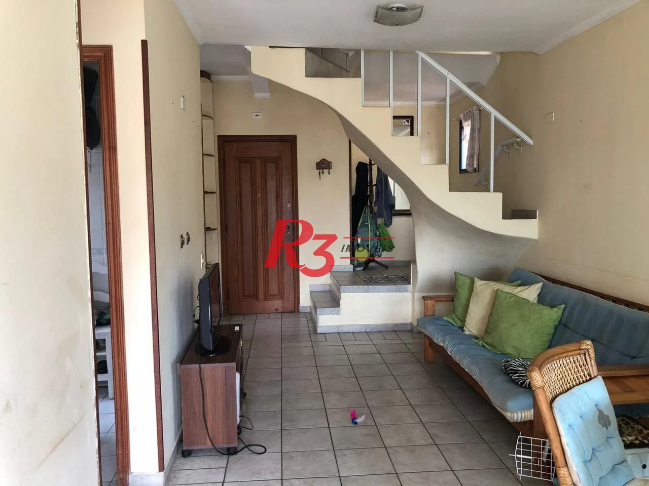Apartamento com 2 dormitórios à venda, 68 m² por R$ 375.000,00 - Jardim Las Palmas - Guarujá/SP