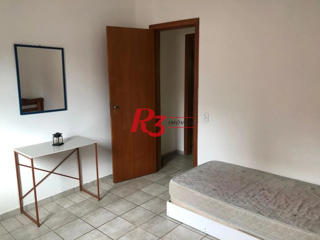 Apartamento com 2 dormitórios à venda, 68 m² por R$ 375.000,00 - Jardim Las Palmas - Guarujá/SP