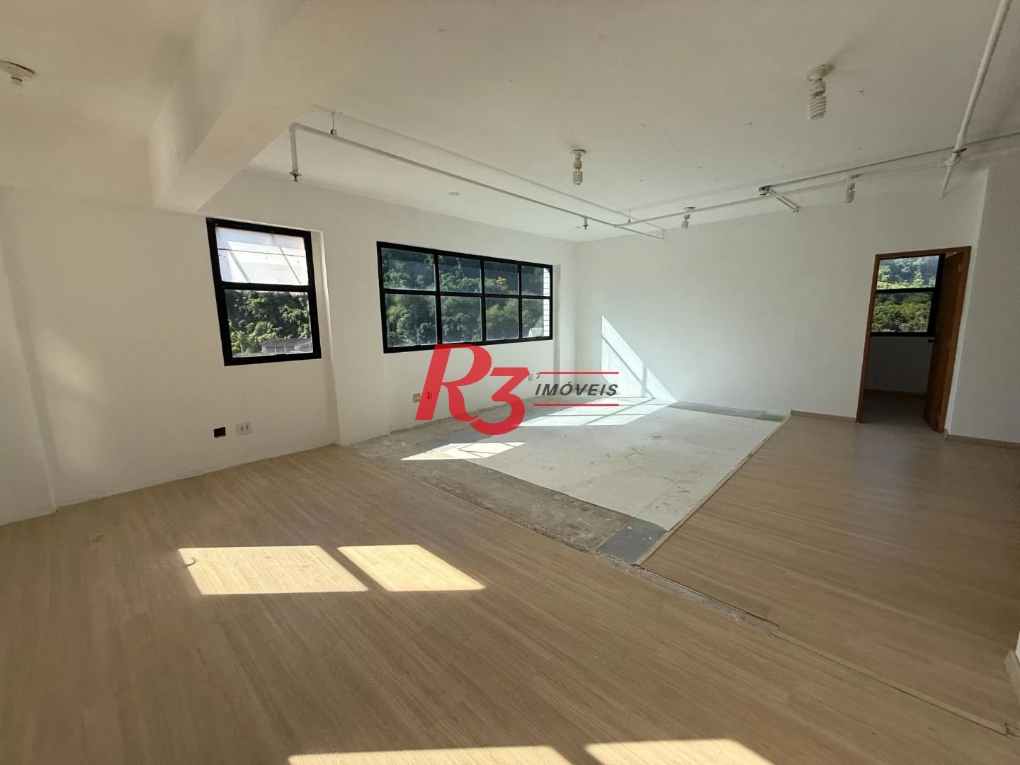 Sala, 83 m² - venda por R$ 336.000,00 ou aluguel por R$ 5.571,41/mês - Marapé - Santos/SP