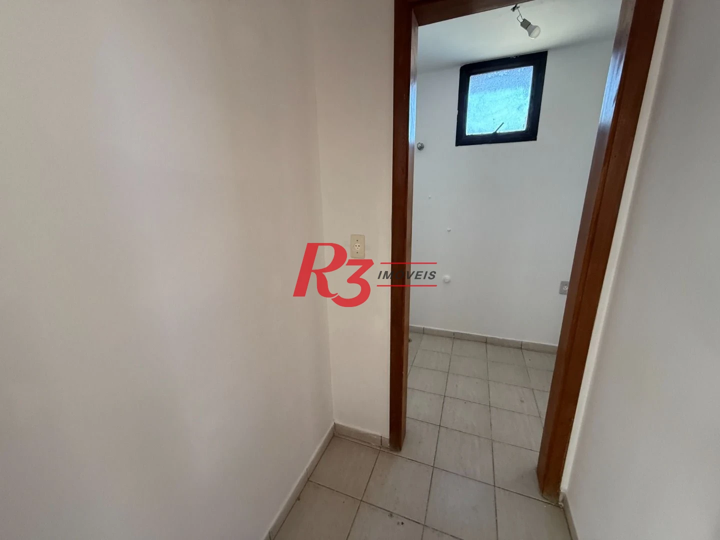 Sala, 83 m² - venda por R$ 336.000,00 ou aluguel por R$ 5.571,41/mês - Marapé - Santos/SP