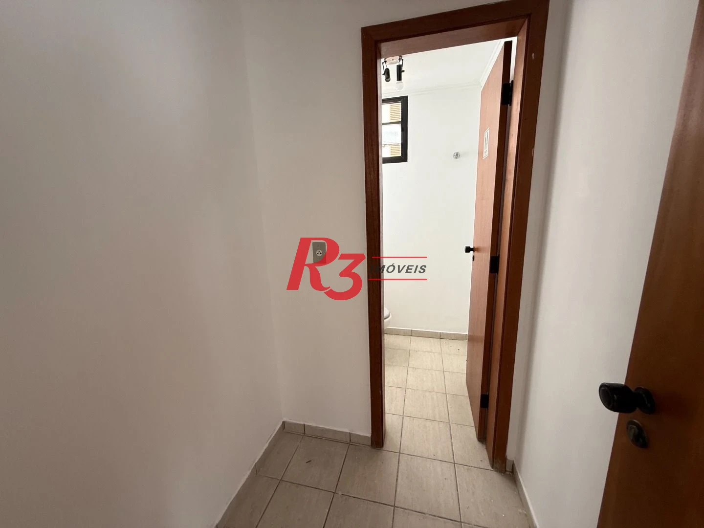 Sala, 83 m² - venda por R$ 336.000,00 ou aluguel por R$ 5.571,41/mês - Marapé - Santos/SP