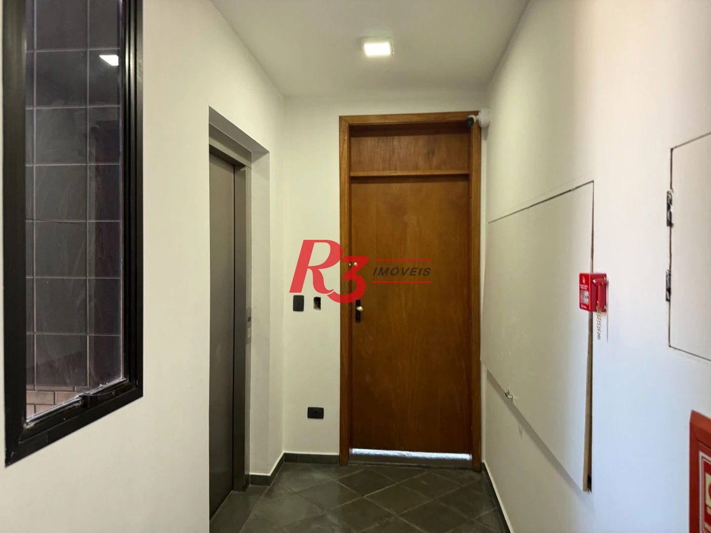 Sala, 83 m² - venda por R$ 336.000,00 ou aluguel por R$ 5.571,41/mês - Marapé - Santos/SP