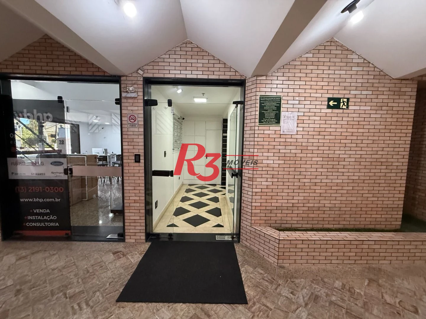 Sala, 83 m² - venda por R$ 336.000,00 ou aluguel por R$ 5.571,41/mês - Marapé - Santos/SP