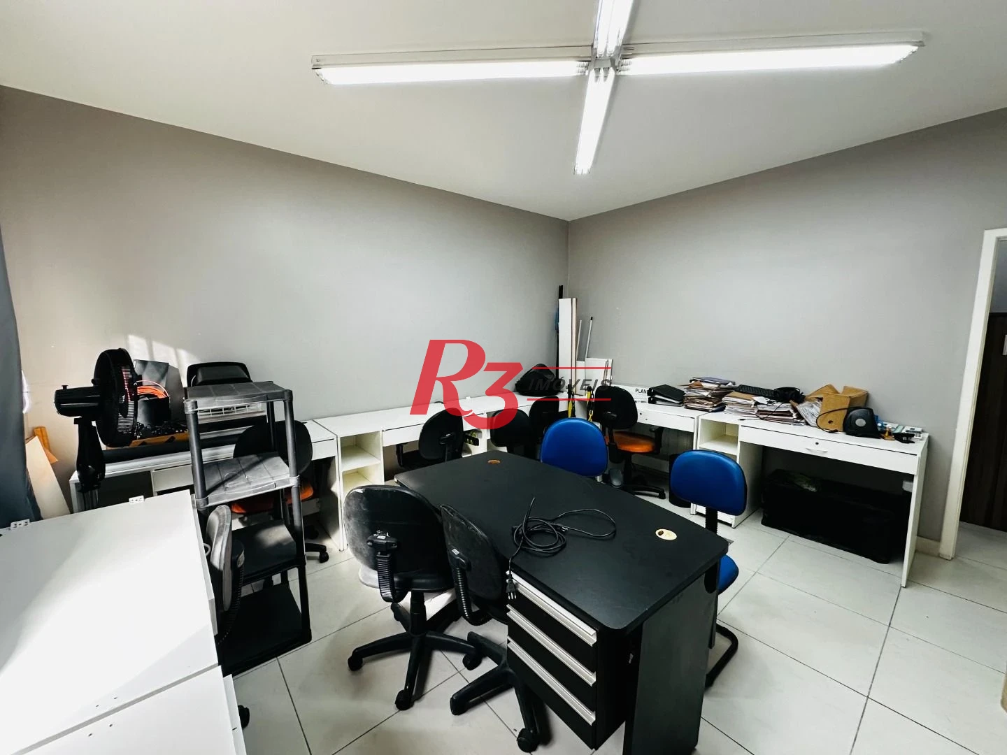 Sala, 89 m² - venda por R$ 300.000,00 ou aluguel por R$ 3.227,00/mês - Centro - Santos/SP
