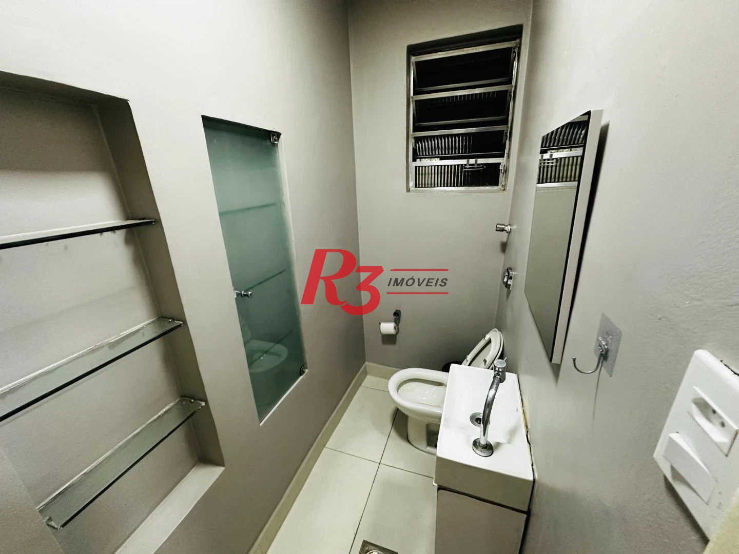 Sala, 89 m² - venda por R$ 300.000,00 ou aluguel por R$ 3.227,00/mês - Centro - Santos/SP