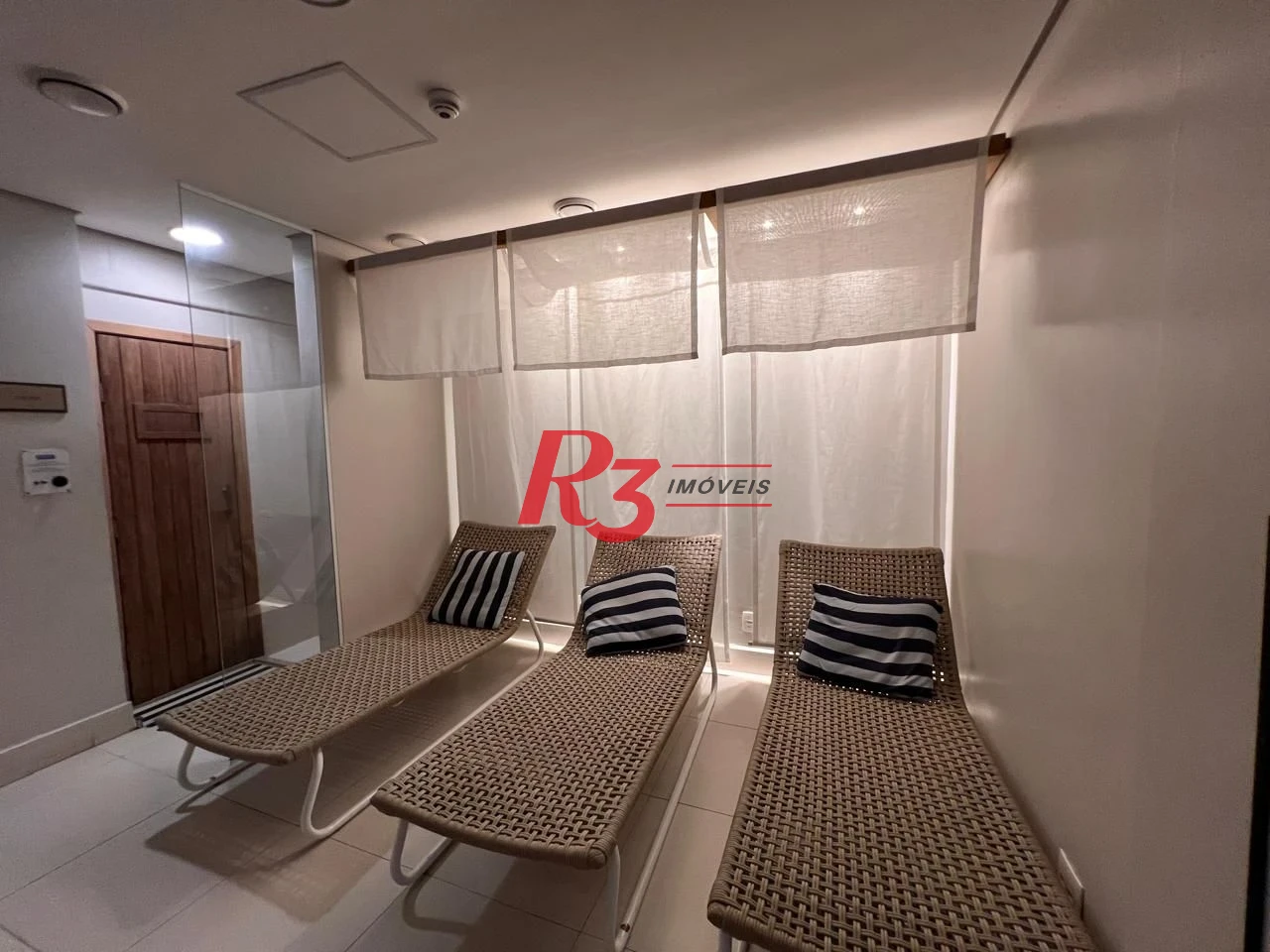 Flat com 1 dormitório à venda, 36 m² por R$ 583.000,00 - Gonzaga - Santos/SP