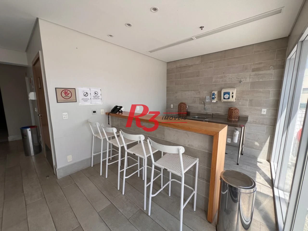 Flat com 1 dormitório à venda, 36 m² por R$ 583.000,00 - Gonzaga - Santos/SP