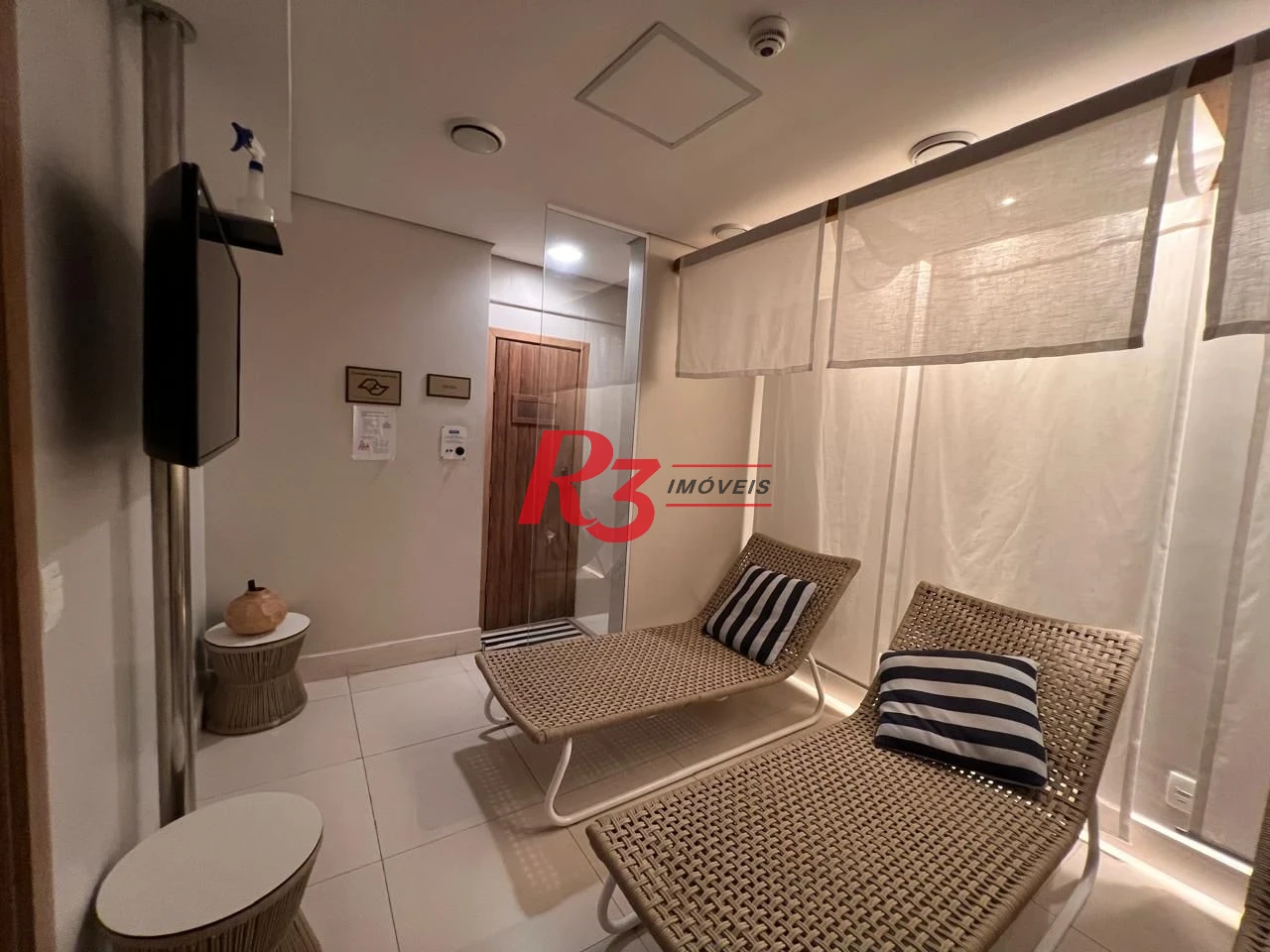 Flat com 1 dormitório à venda, 36 m² por R$ 583.000,00 - Gonzaga - Santos/SP