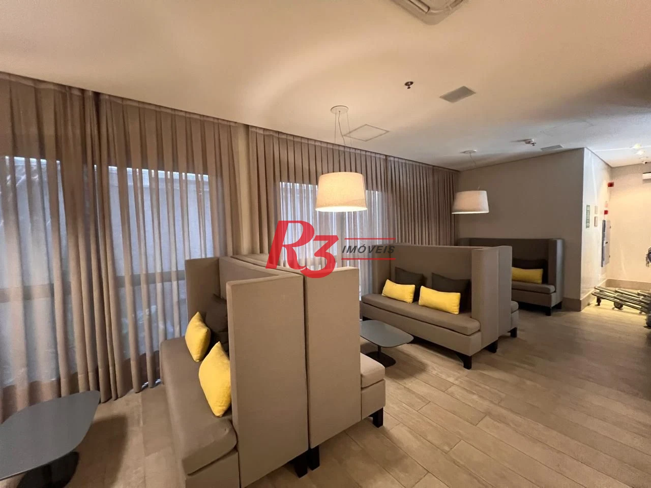 Flat com 1 dormitório à venda, 36 m² por R$ 583.000,00 - Gonzaga - Santos/SP