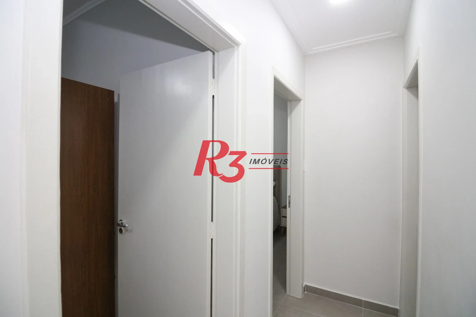 Apartamento com 3 dormitórios à venda, 100 m² por R$ 620.000,00 - José Menino - Santos/SP