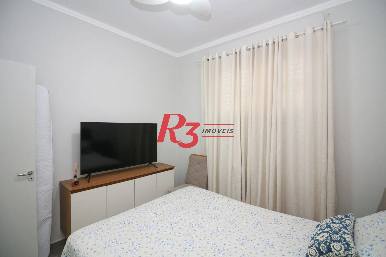 Apartamento com 3 dormitórios à venda, 100 m² por R$ 620.000,00 - José Menino - Santos/SP