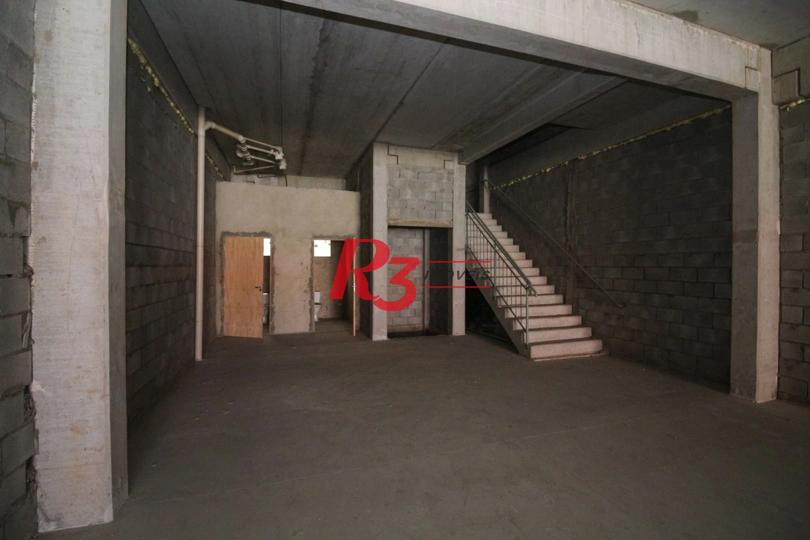 Loja para alugar, 720 m² por R$ 35.000,00/mês - Itararé - São Vicente/SP