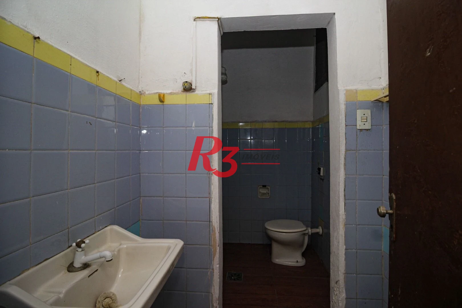 Galpão, 390 m² - venda por R$ 715.000,00 ou aluguel por R$ 4.257,00/mês - Vila Nova - Santos/SP