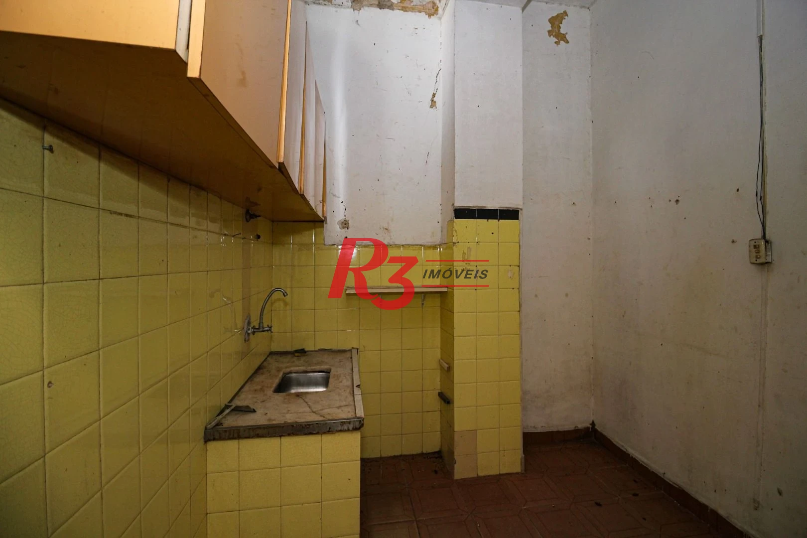 Galpão, 390 m² - venda por R$ 715.000,00 ou aluguel por R$ 4.257,00/mês - Vila Nova - Santos/SP