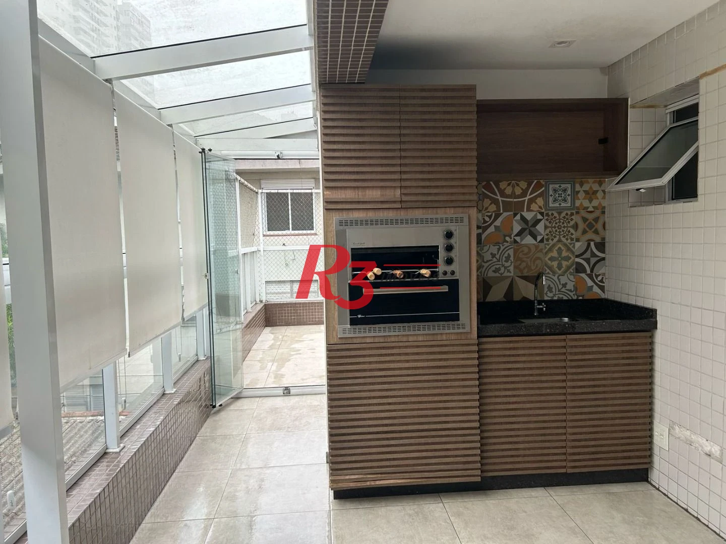 Apartamento com 2 dormitórios à venda, 111 m² por R$ 950.000,00 - Gonzaga - Santos/SP