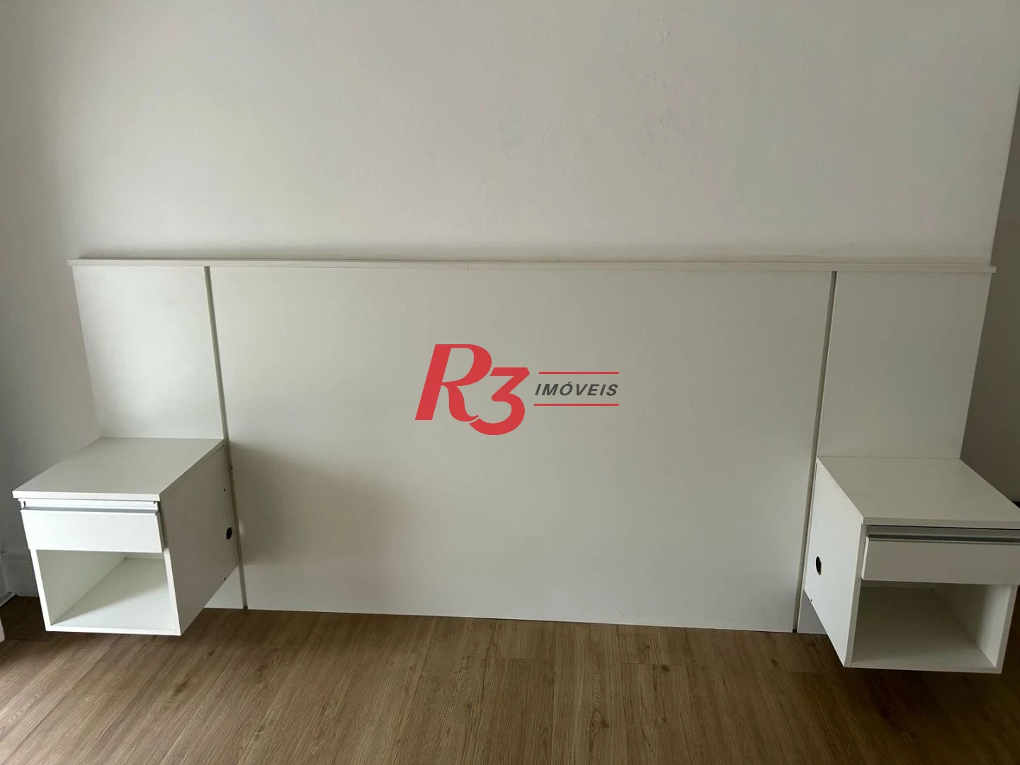 Apartamento com 2 dormitórios à venda, 111 m² por R$ 950.000,00 - Gonzaga - Santos/SP