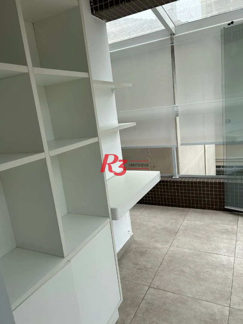 Apartamento com 2 dormitórios à venda, 111 m² por R$ 950.000,00 - Gonzaga - Santos/SP